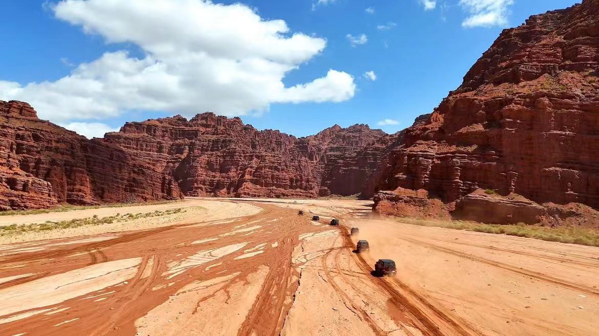 【金色胡楊】10月 南疆｜大漠峽谷｜高原歌聲｜冰川雪峰｜千年古城｜追尋古跡